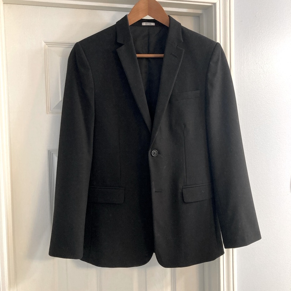 Calvin Klein boys suit jacket 18